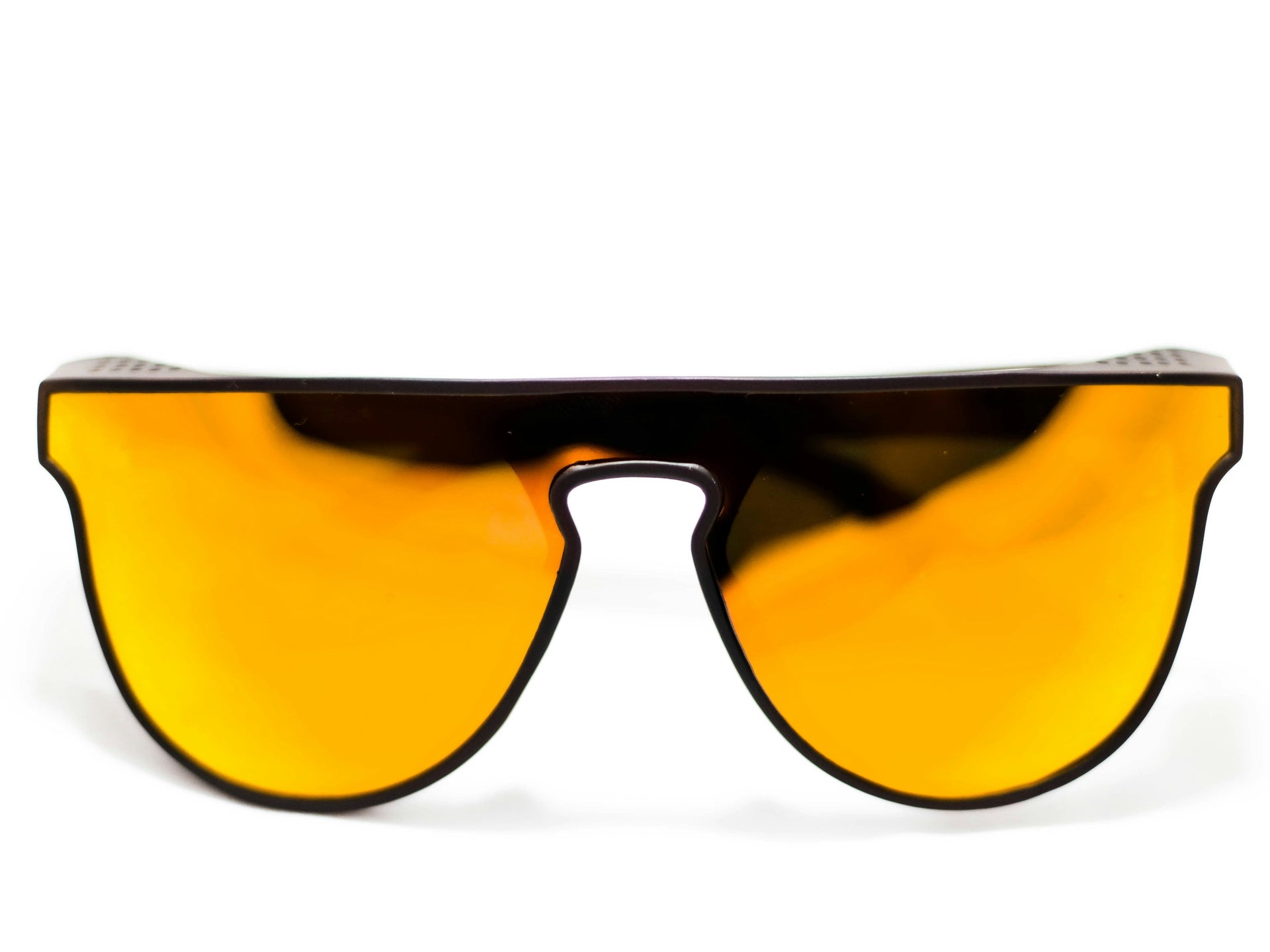 Through Every Shade: Choosing the Right Sunglass Lens Color